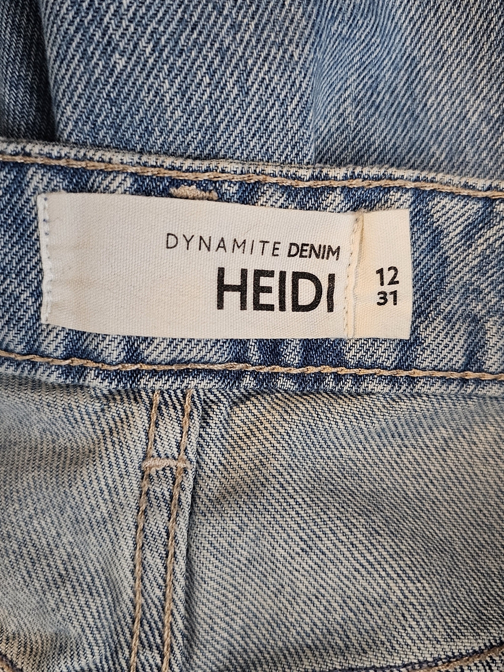 Dynamite Heidi Jeans - Picture 4 of 5